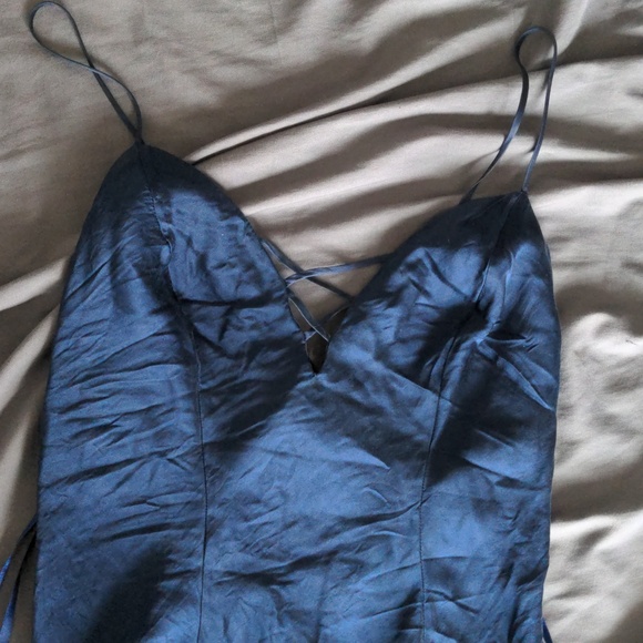 Victoria's Secret Gold Label Navy 100% Silk Mini Dress Criss Cross Slip - Picture 4 of 4